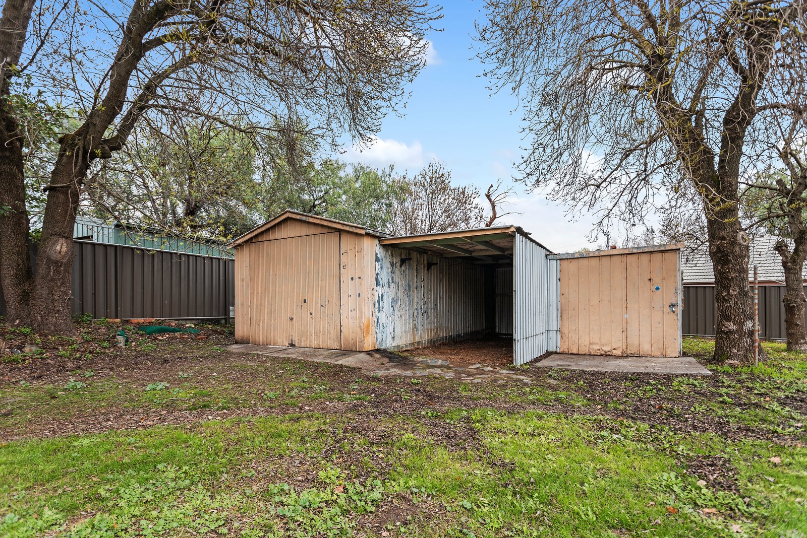 27 Wilson Street LONG GULLY 13