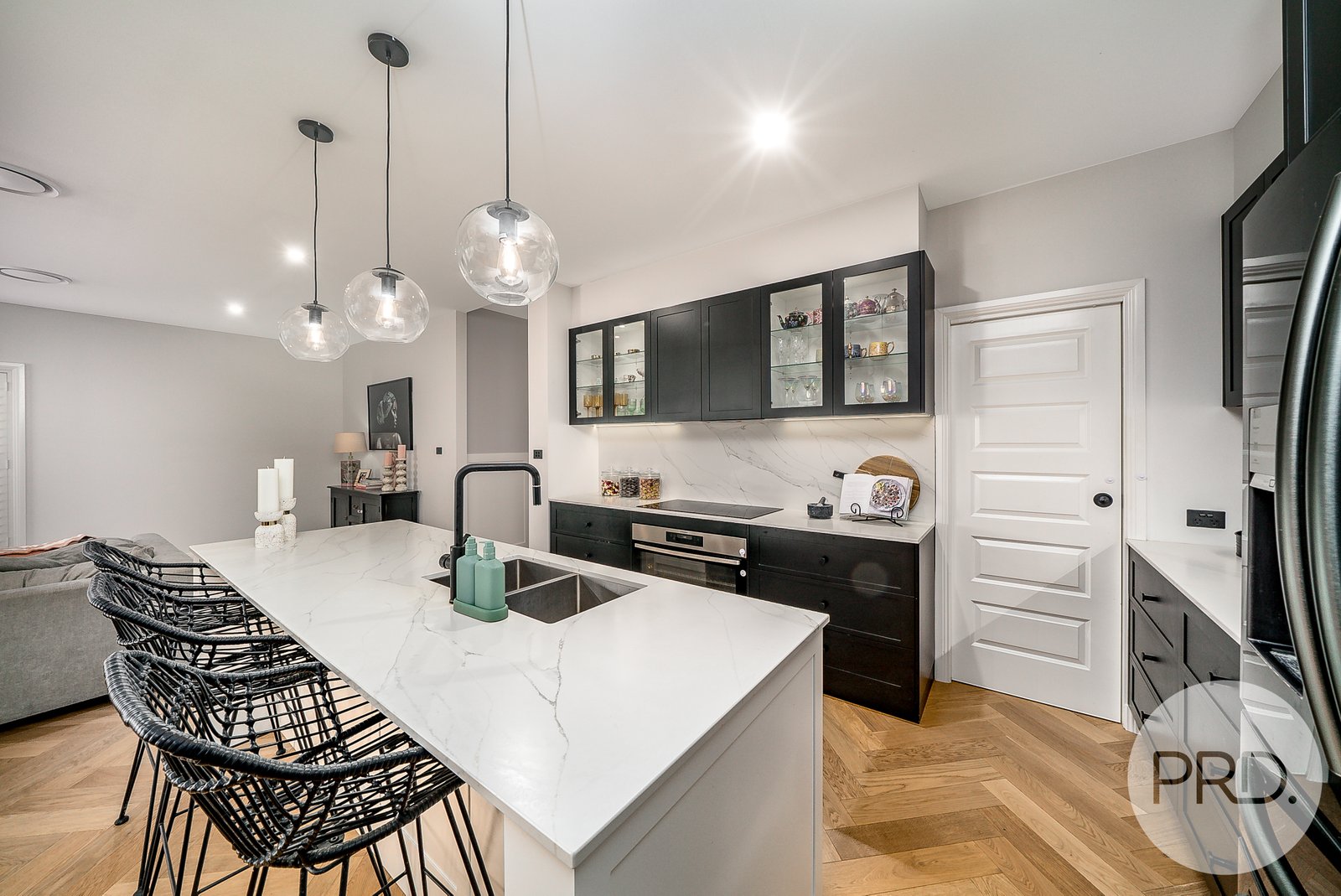 27 Wiveon Street GOBBAGOMBALIN 6