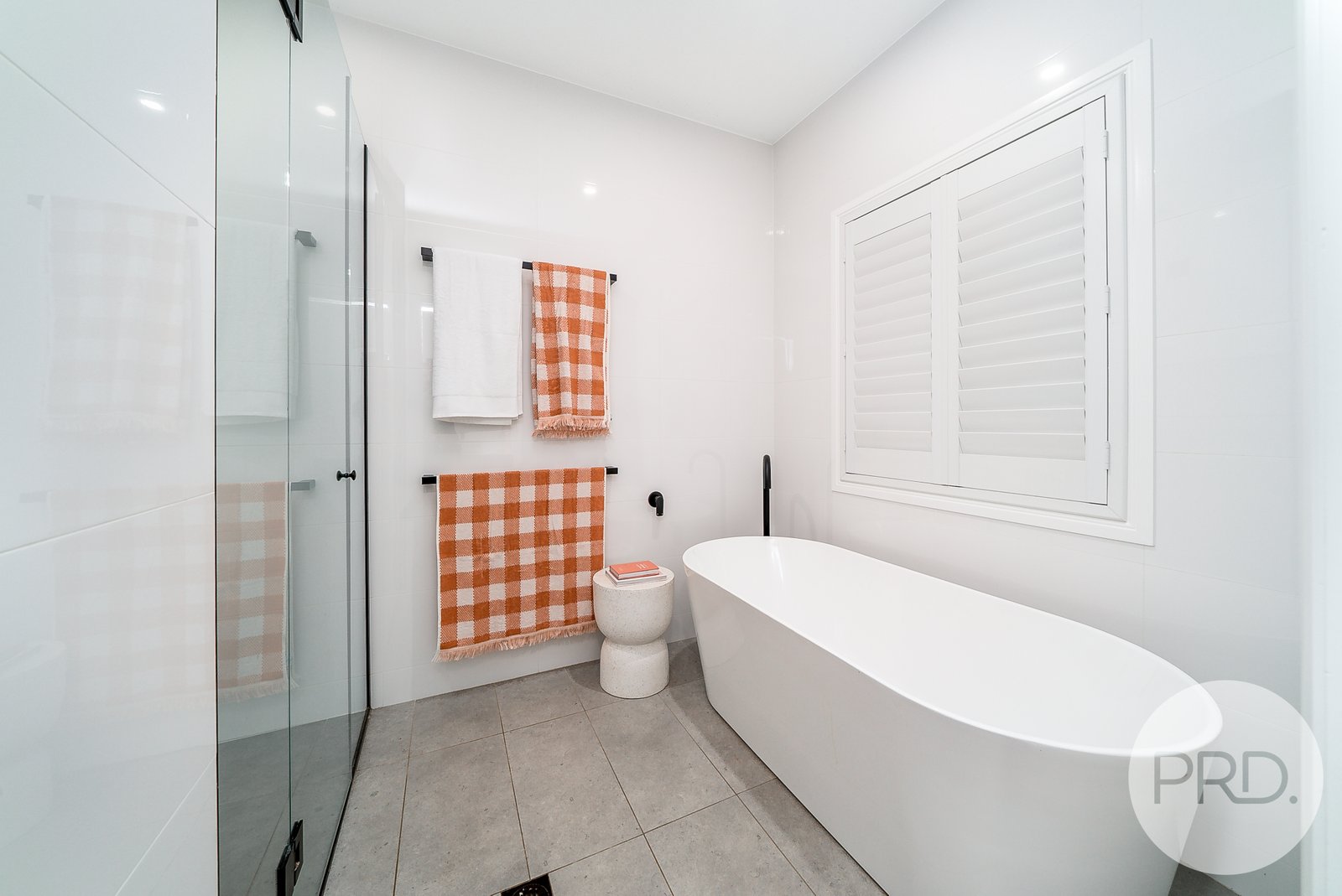 27 Wiveon Street GOBBAGOMBALIN 18