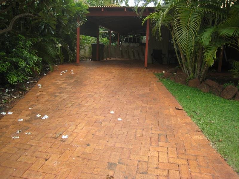 27 Woods Drive CABLE BEACH 3