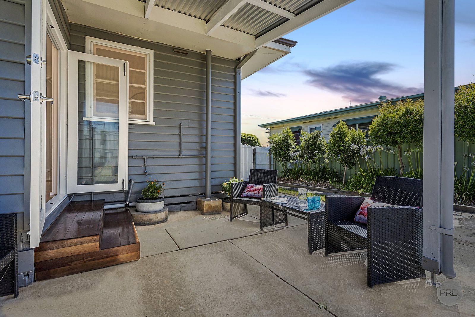 27 Woolcock Avenue KANGAROO FLAT 14