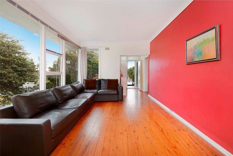 27 Woomera Road LITTLE BAY 2