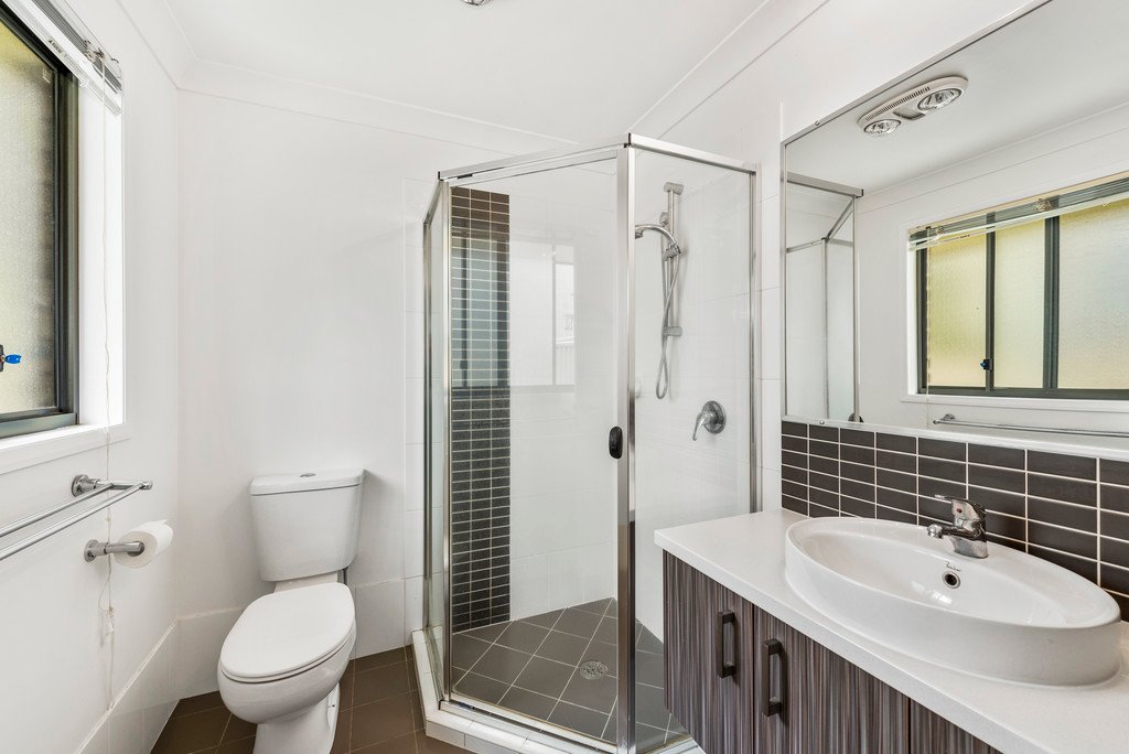 27 Worland Drive BOAMBEE EAST 6