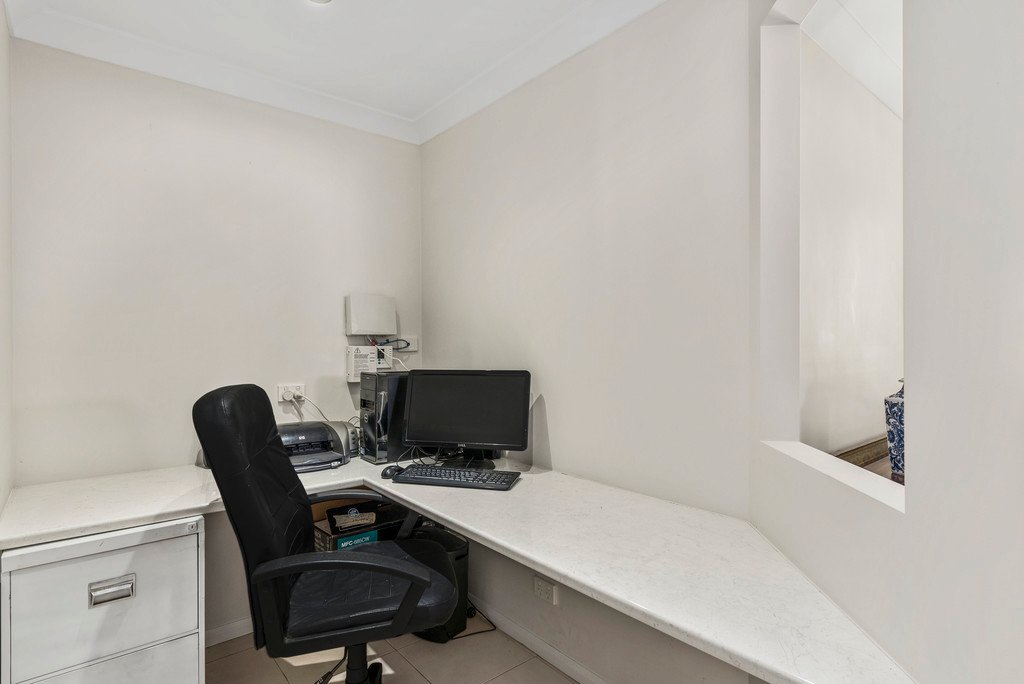 27 Worland Drive BOAMBEE EAST 7