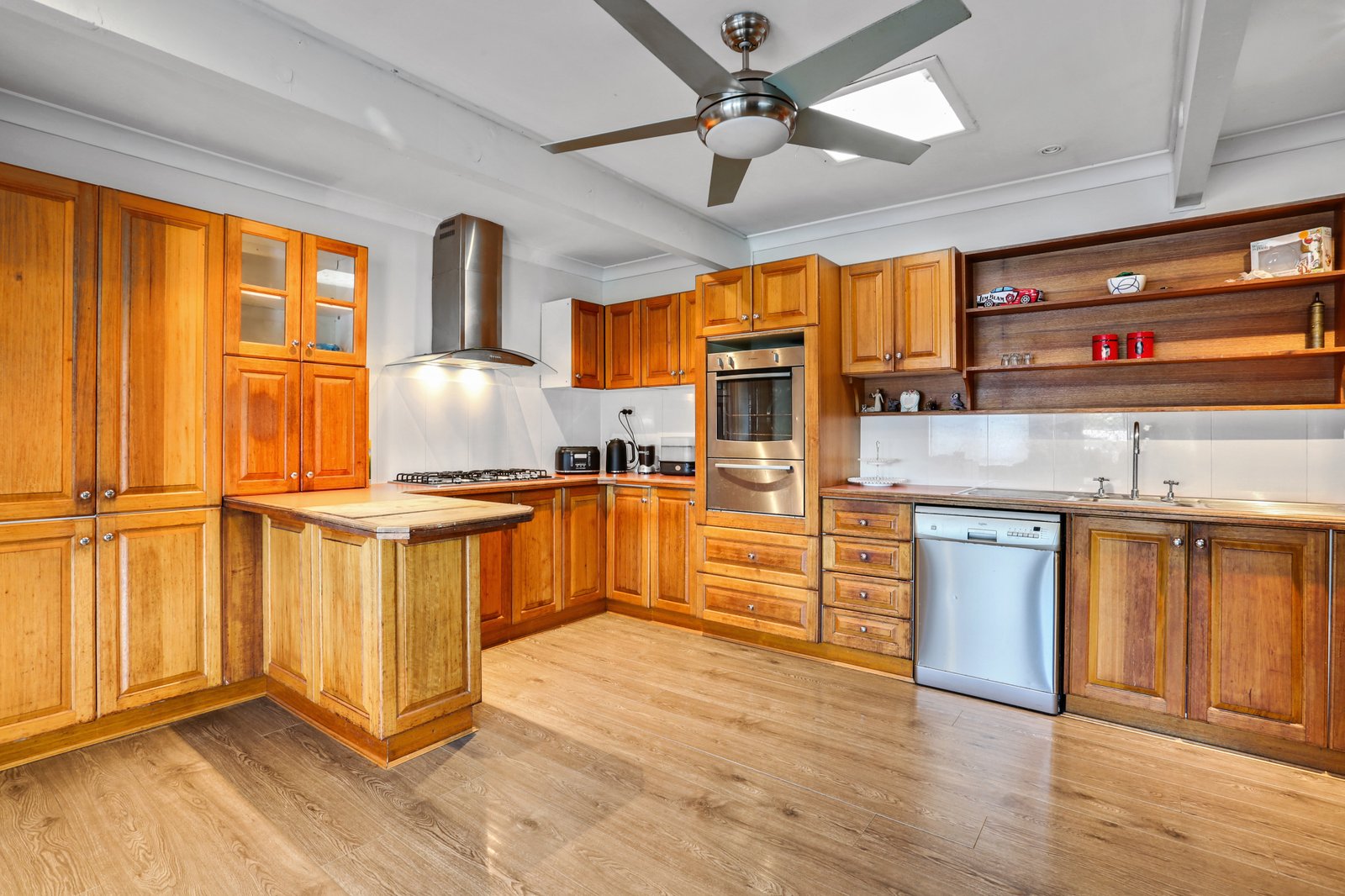 27 Wyndarra Way KOONAWARRA 2