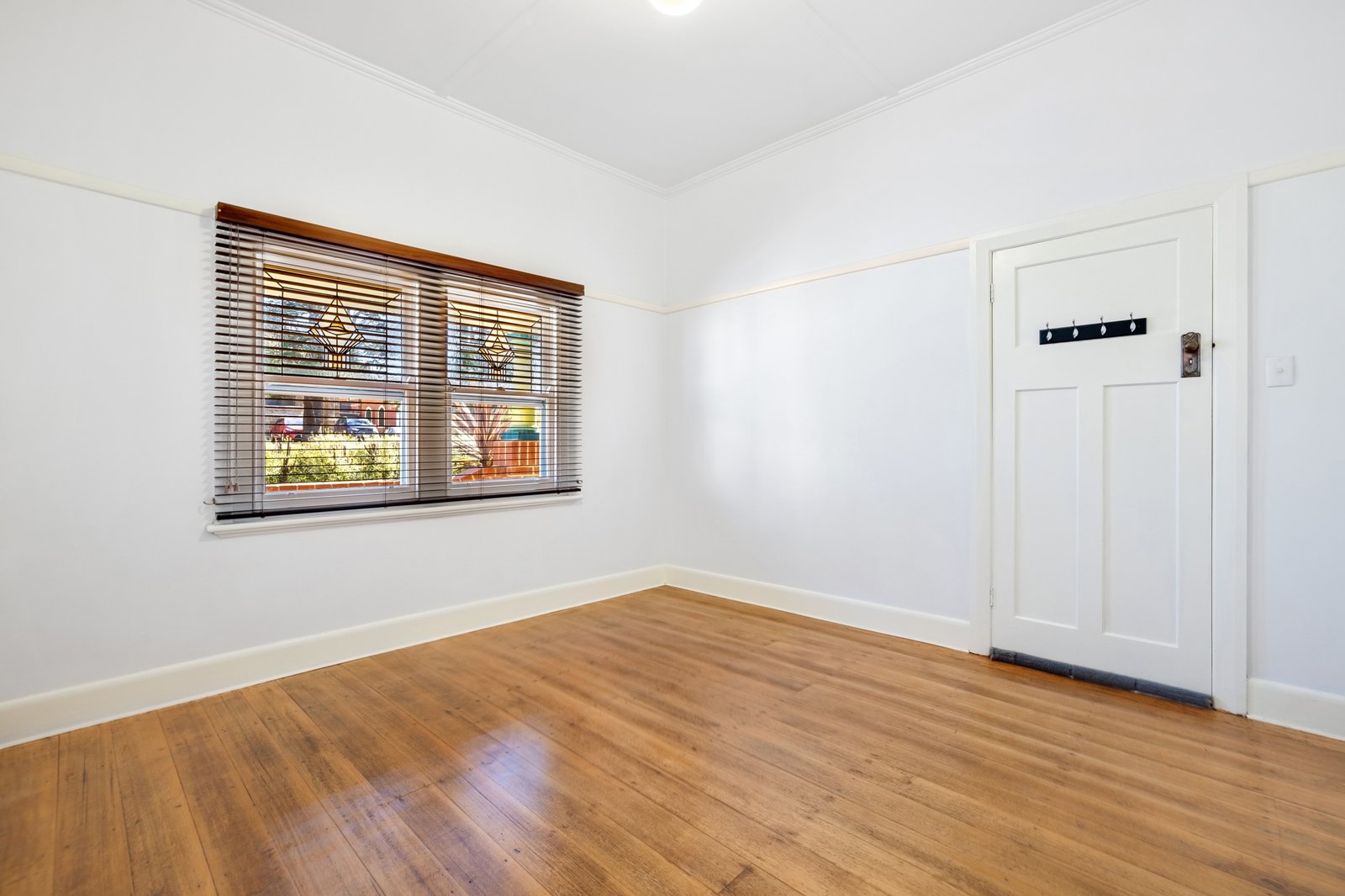 Real Estate and Property in 27 Yaldwyn Street West , Kyneton, VIC