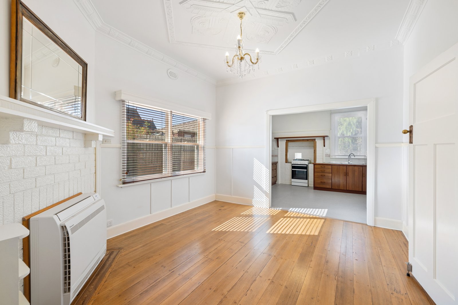 Real Estate and Property in 27 Yaldwyn Street West , Kyneton, VIC