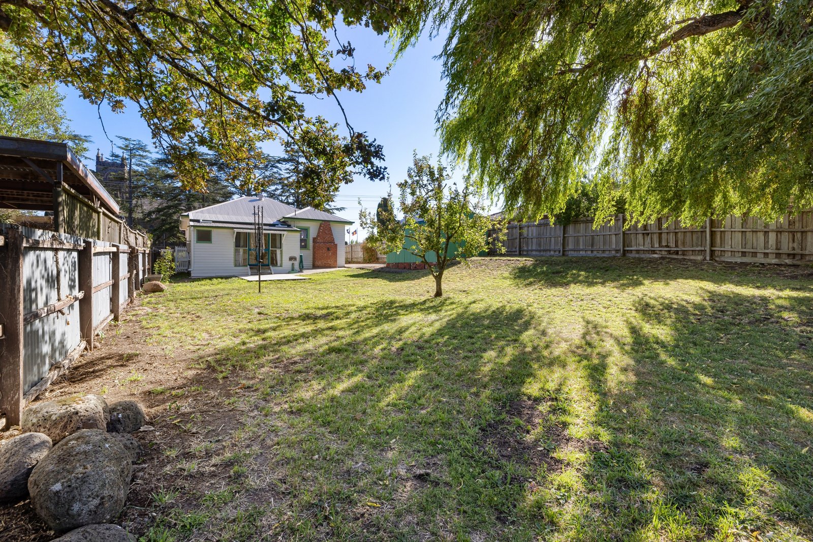 Real Estate and Property in 27 Yaldwyn Street West , Kyneton, VIC