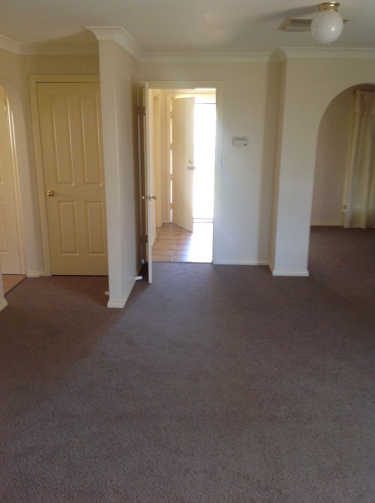 27 Yentoo Drive GLENFIELD PARK 2