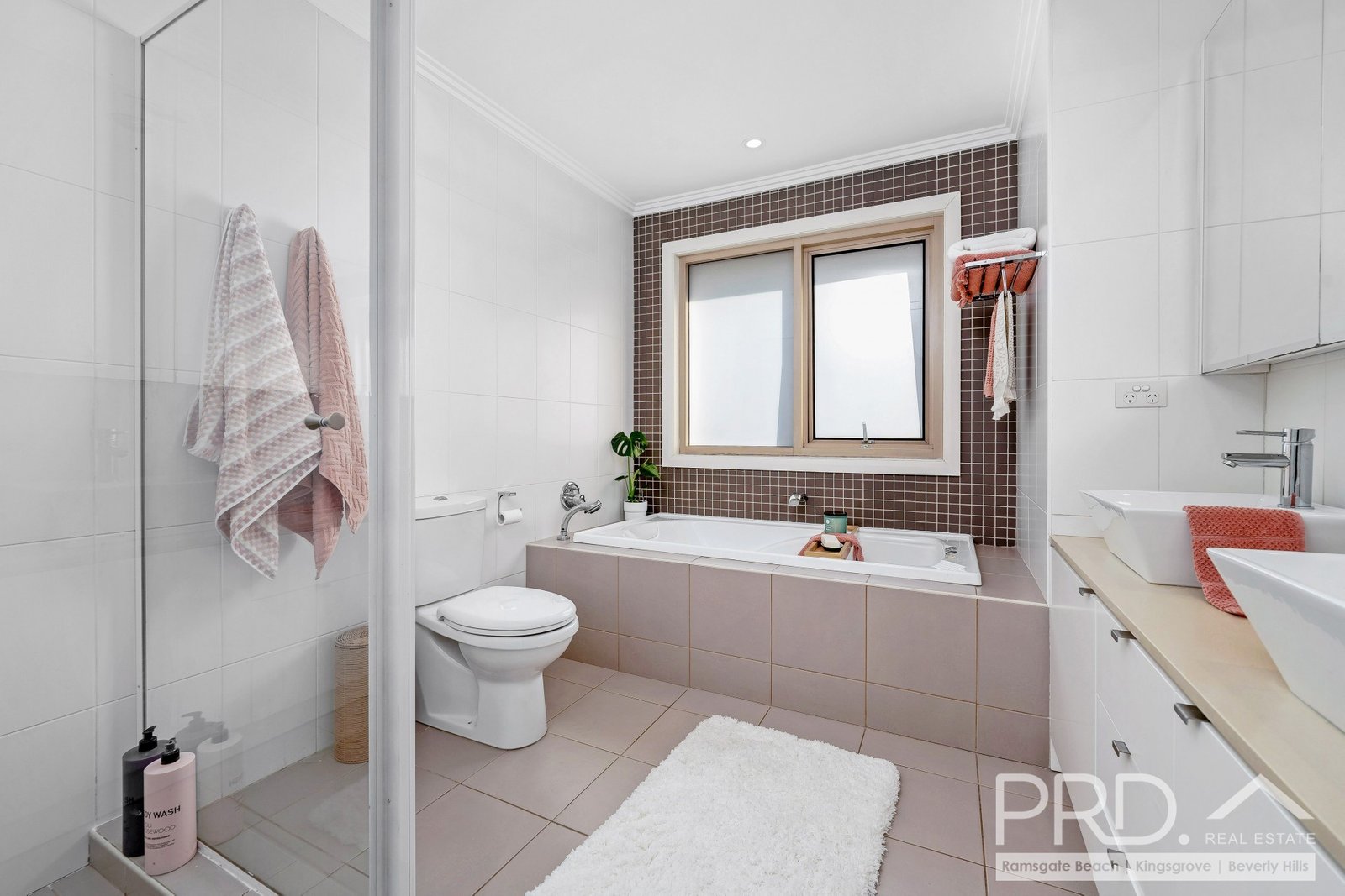 27 Yoorami Road BEVERLY HILLS 12