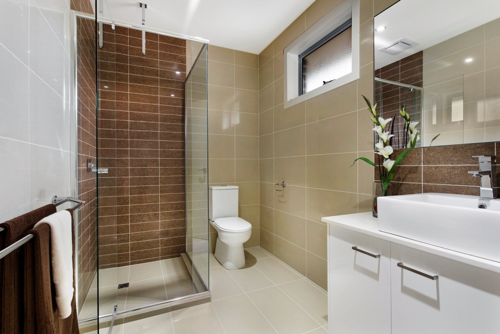 Gallery: 2/70 Albert Street
