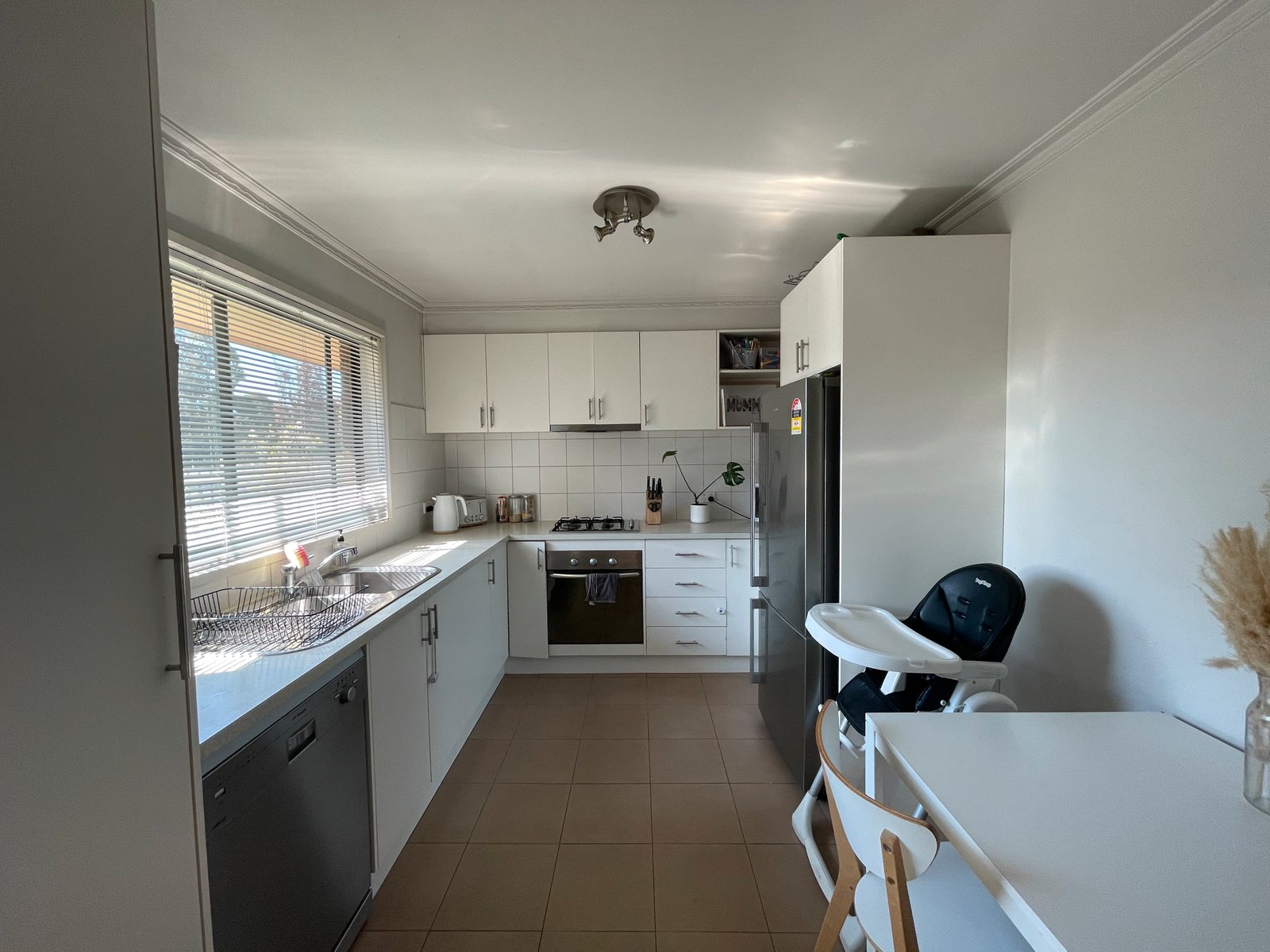 Gallery: 2/70 Ballarat Road
