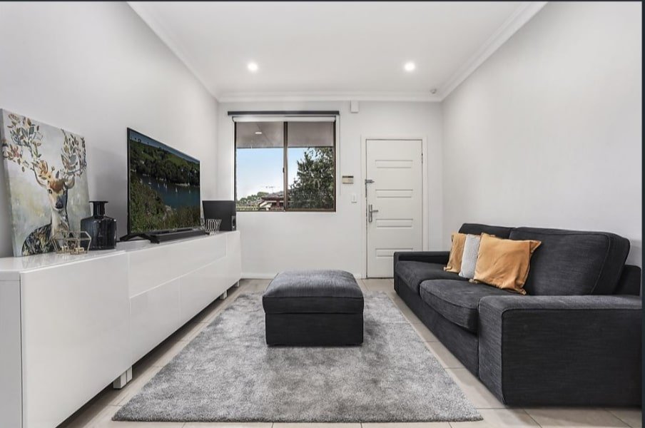 2/70 Central Road BEVERLY HILLS 3