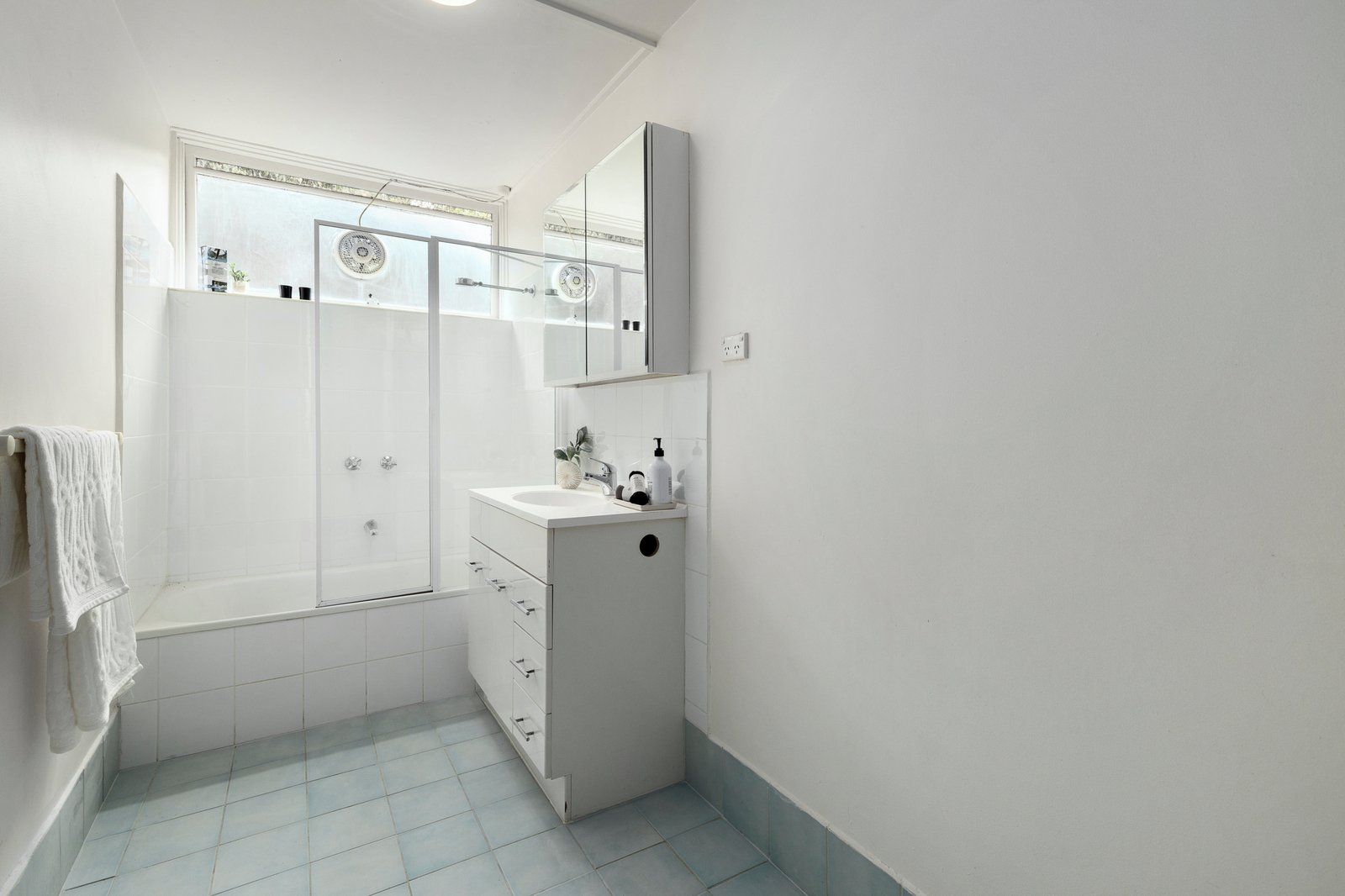 2/70 Church Street, Hawthorn, 3122