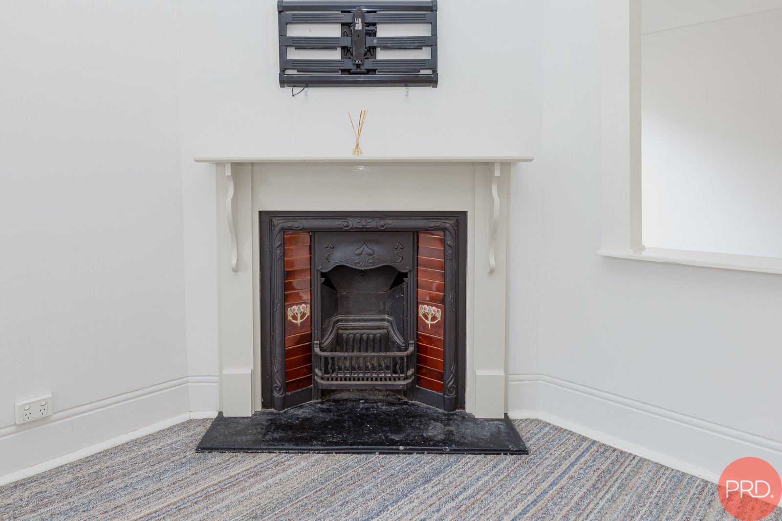 270 Fullerton Street STOCKTON 9