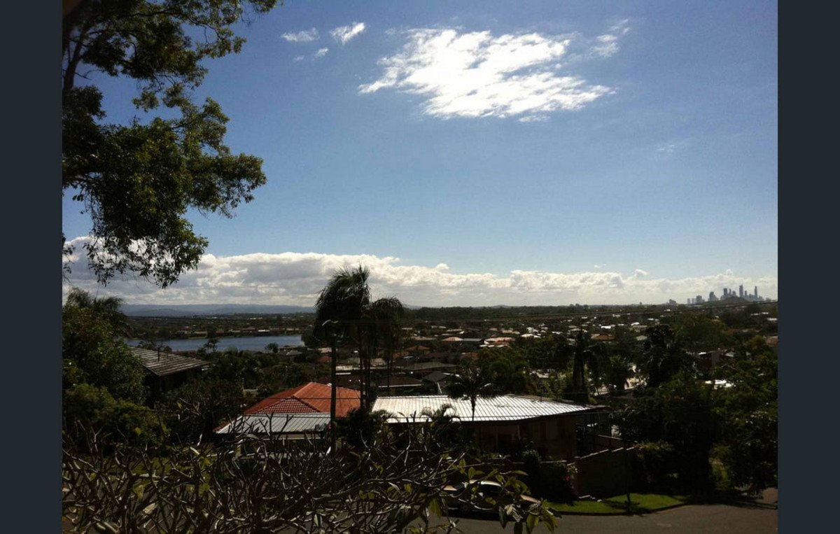 2/70 Hill Avenue Burleigh Heads 10