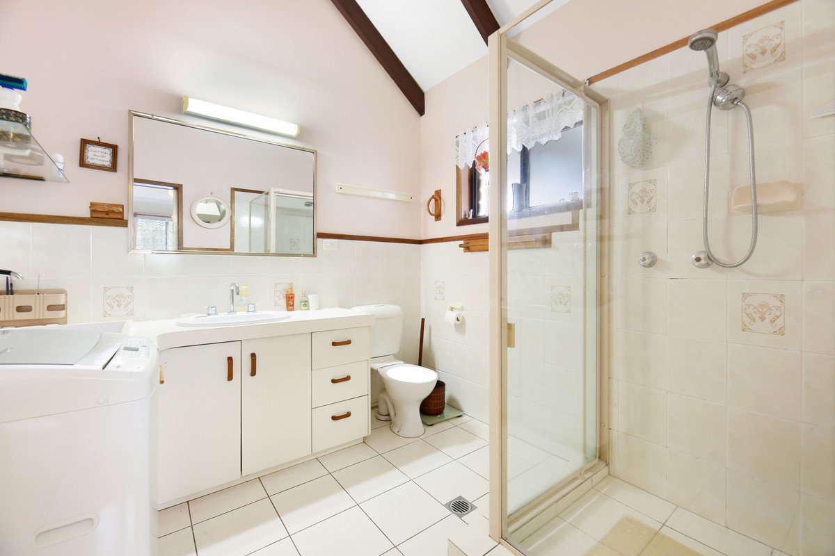 2/70 Mattocks Road Varsity Lakes 7