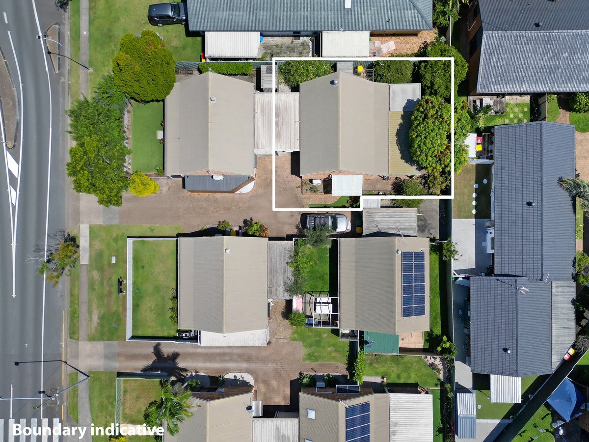 2/70 Mattocks Road Varsity Lakes 12