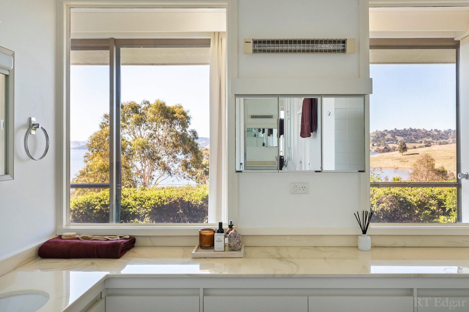 Real Estate and Property in 270 Ross Road, Howes Creek, VIC