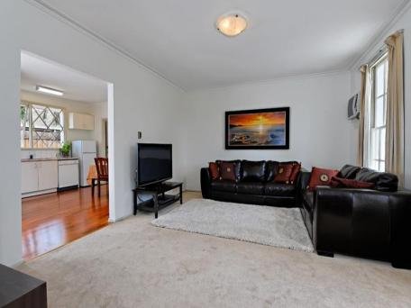 Gallery: 2/70 Victoria Street