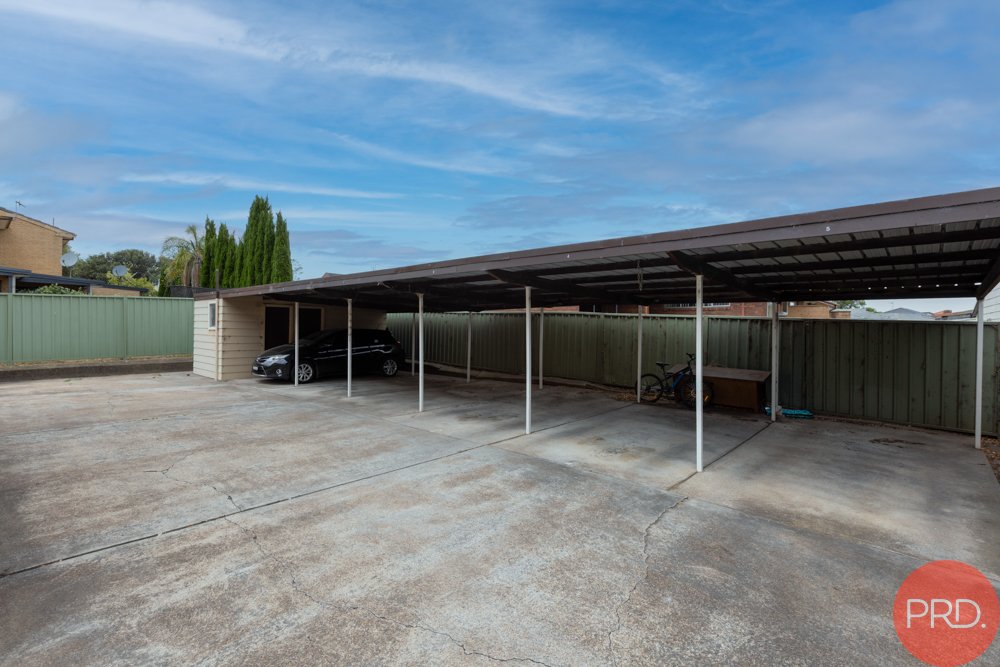 2/70 Weblands Street RUTHERFORD 11