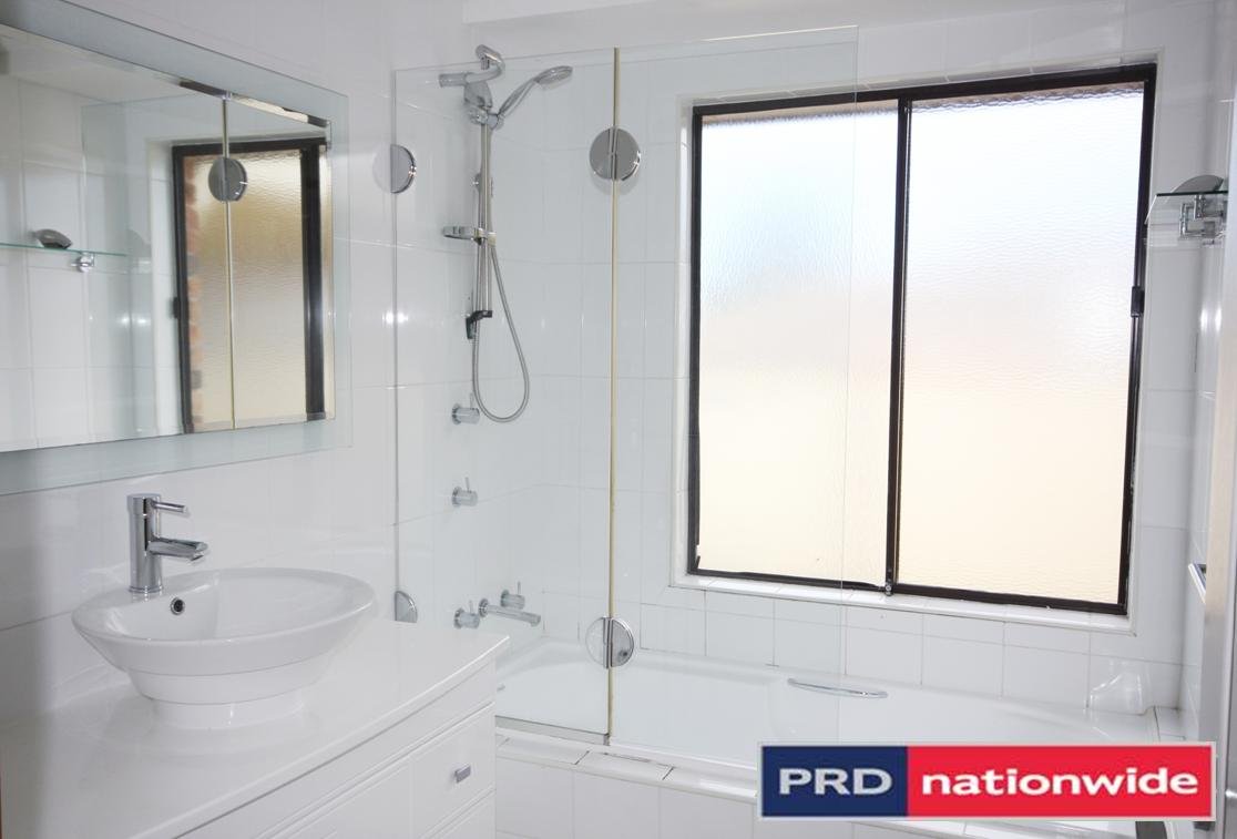 270 Welling Drive MOUNT ANNAN 5