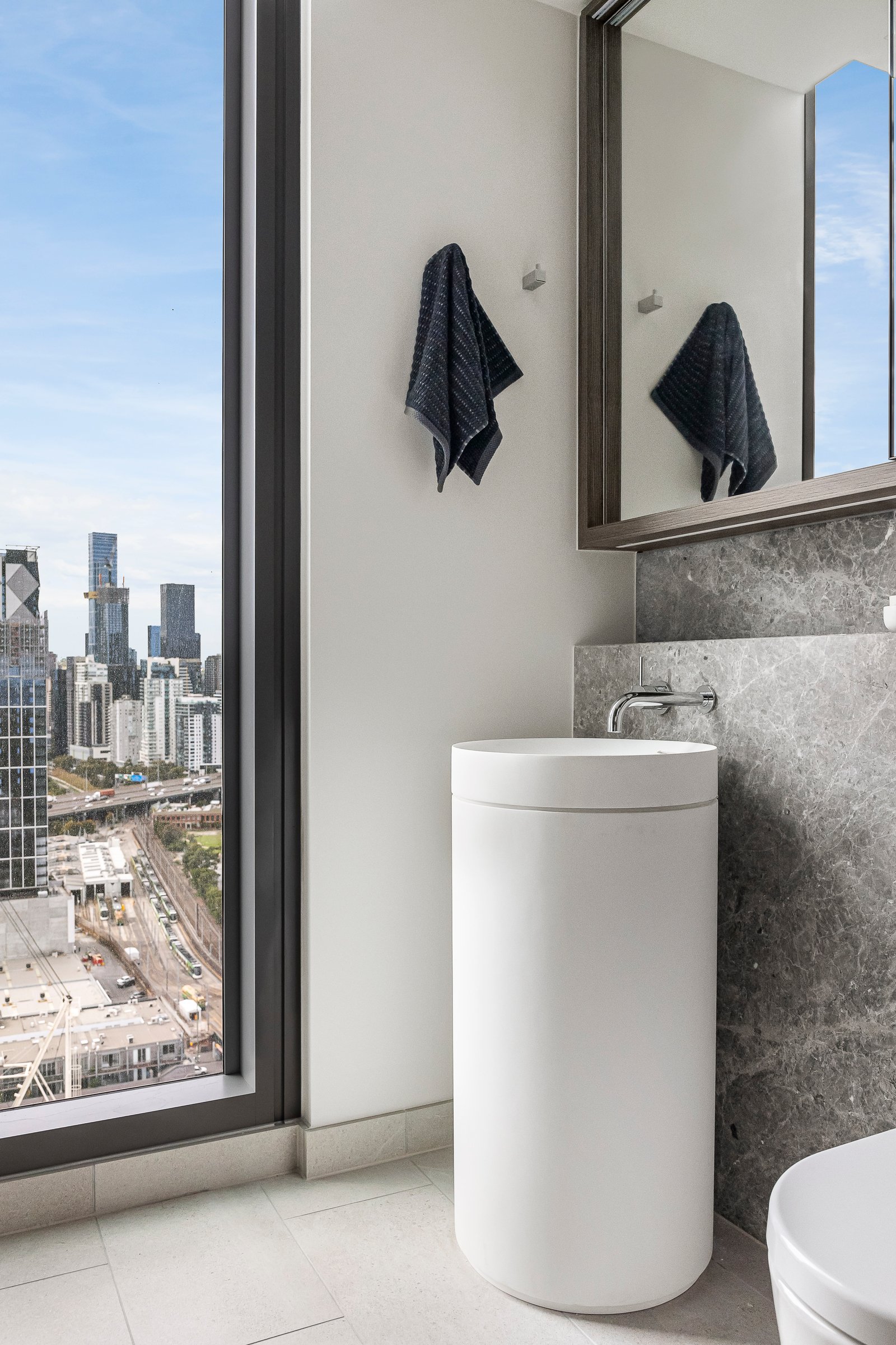 2701/259 Normanby Road, SOUTH MELBOURNE, 3205