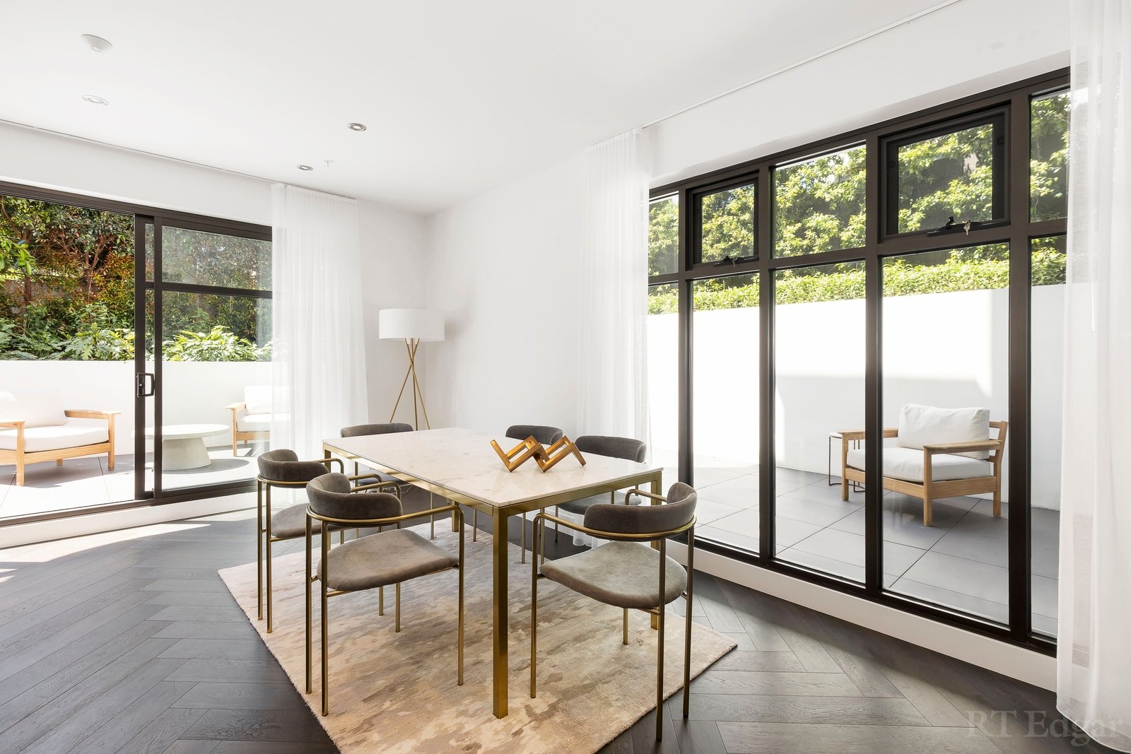 Real Estate and Property in 2/705 Orrong Road, Toorak, VIC