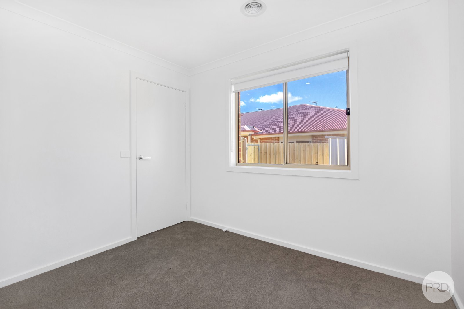 2/705 Skipton Street REDAN 5