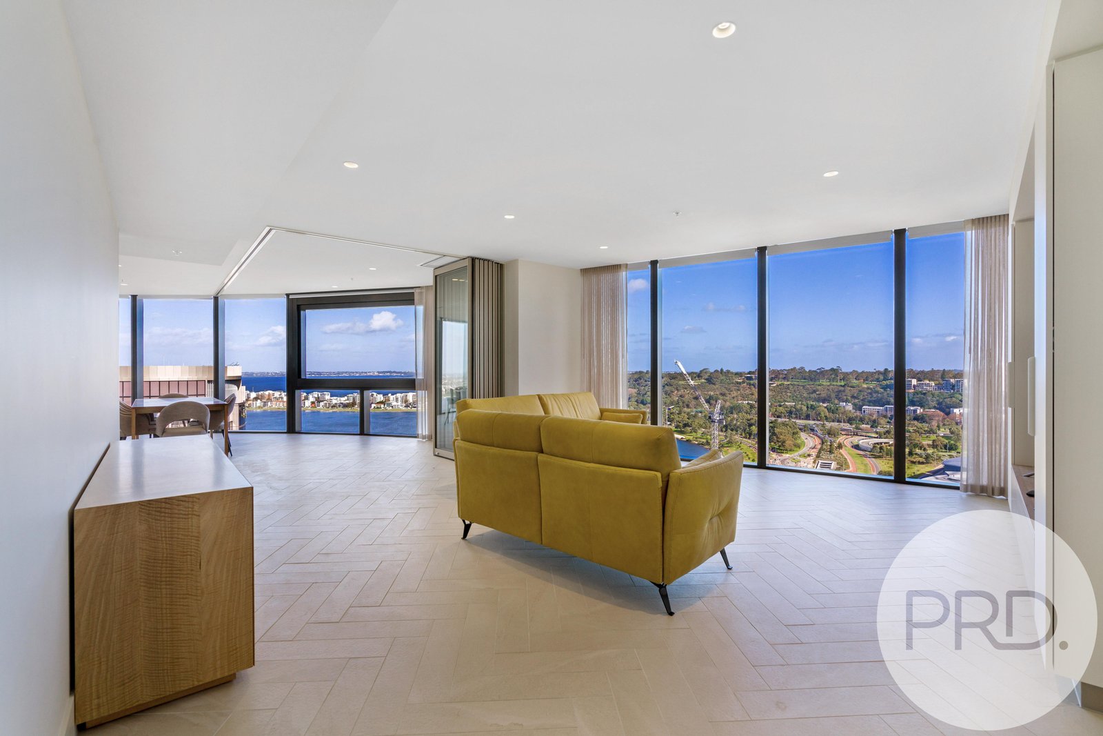 2705/1 Geoffrey Bolton Avenue PERTH 3