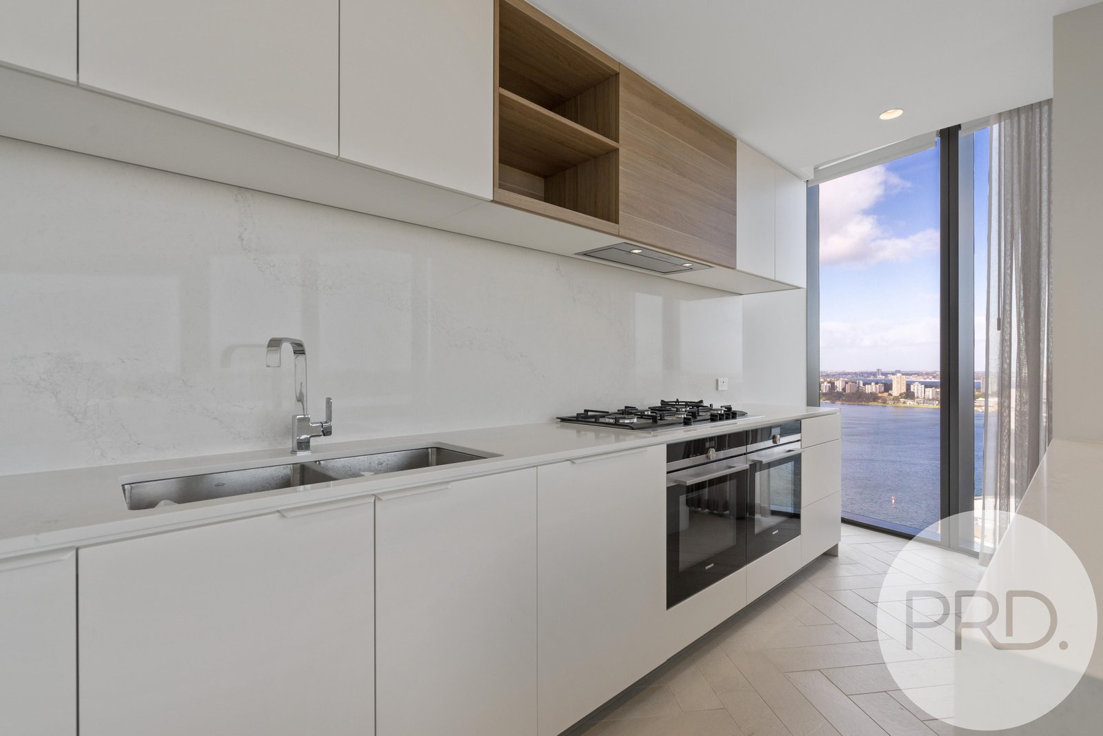 2705/1 Geoffrey Bolton Avenue PERTH 13