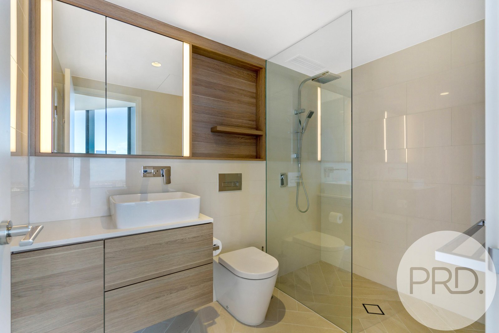 2705/1 Geoffrey Bolton Avenue PERTH 25