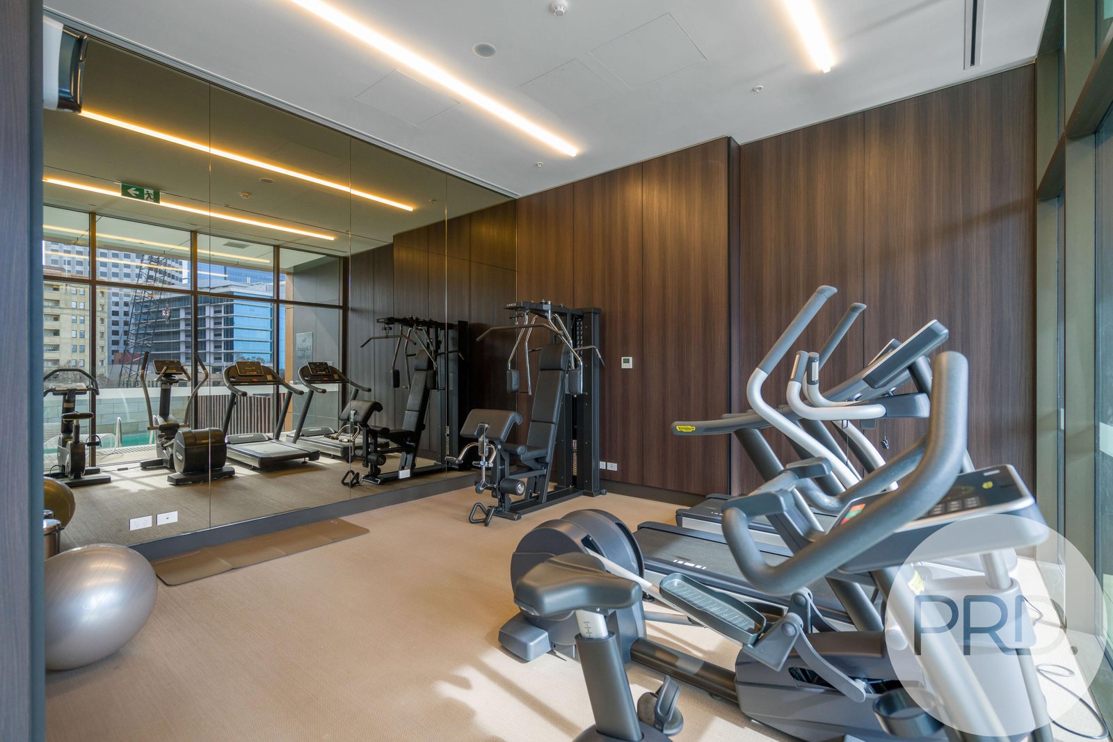 2705/1 Geoffrey Bolton Avenue PERTH 30