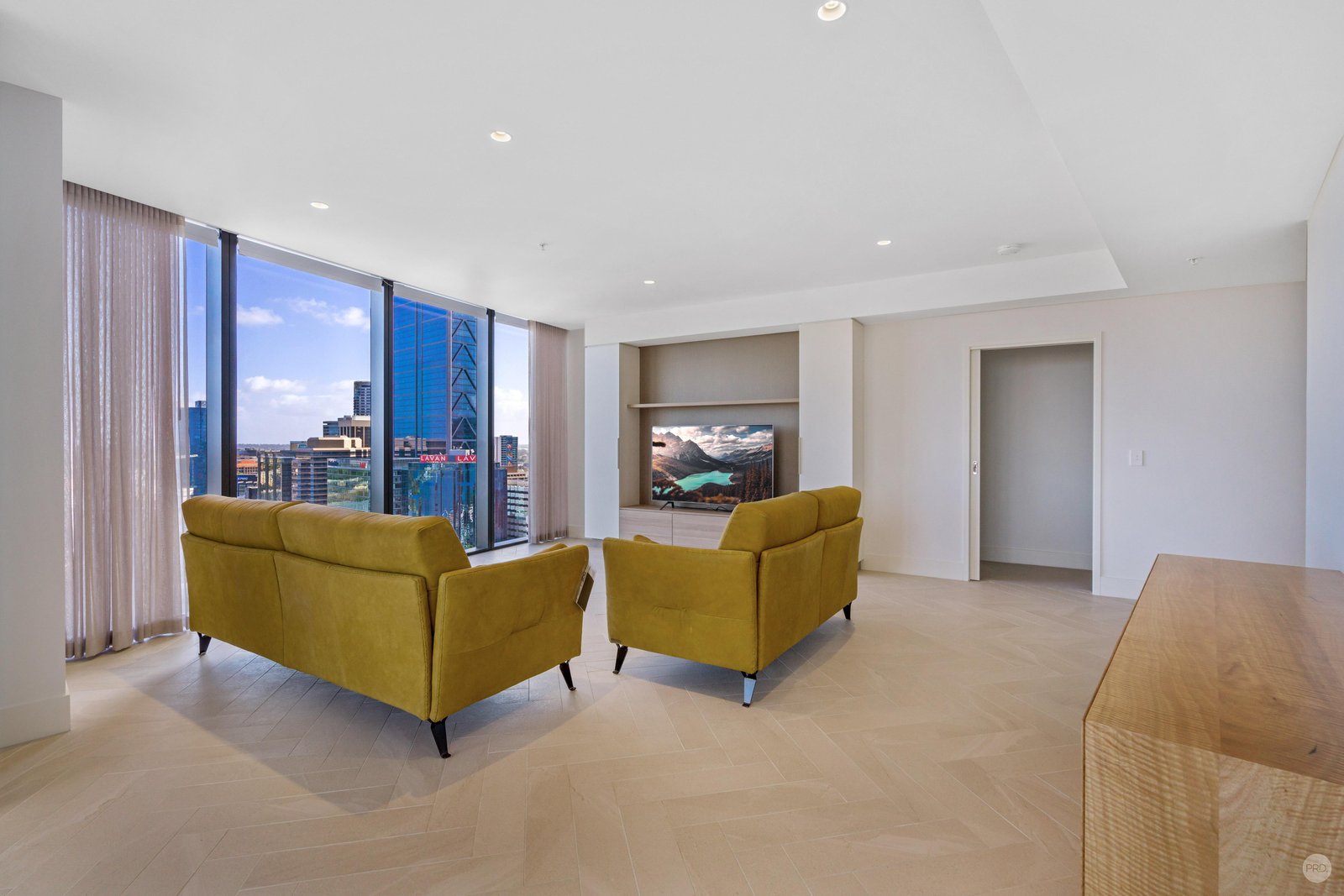 2705/1 Geoffrey Bolton Avenue PERTH 7