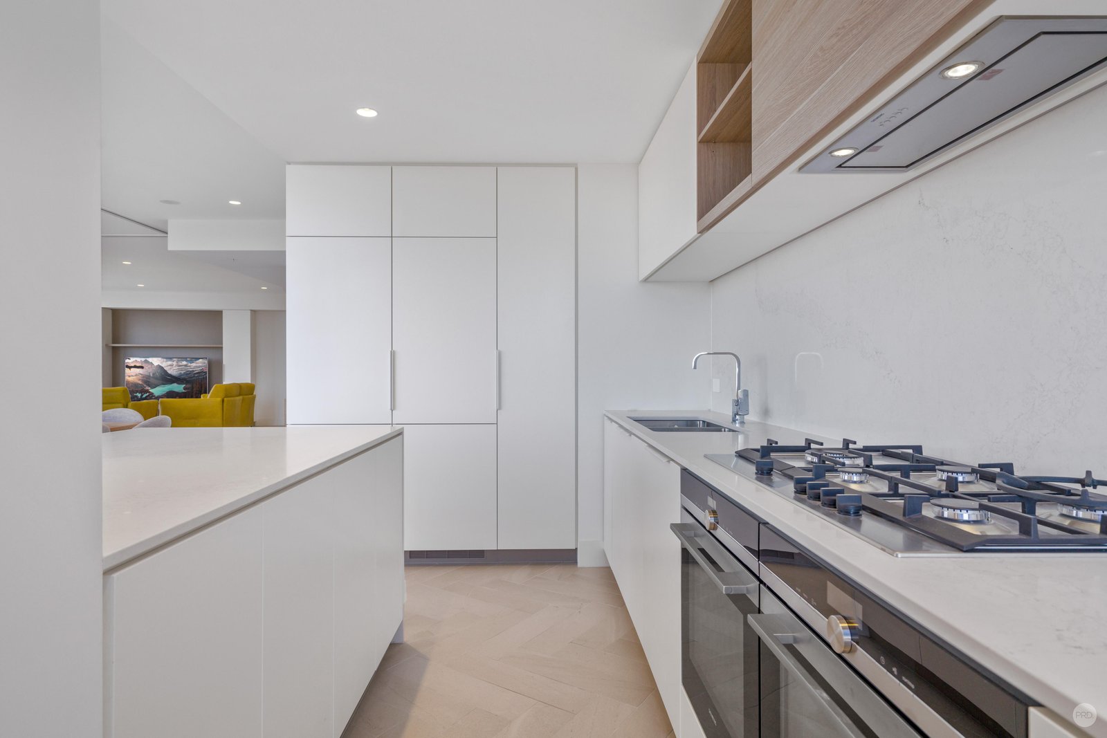 2705/1 Geoffrey Bolton Avenue PERTH 15