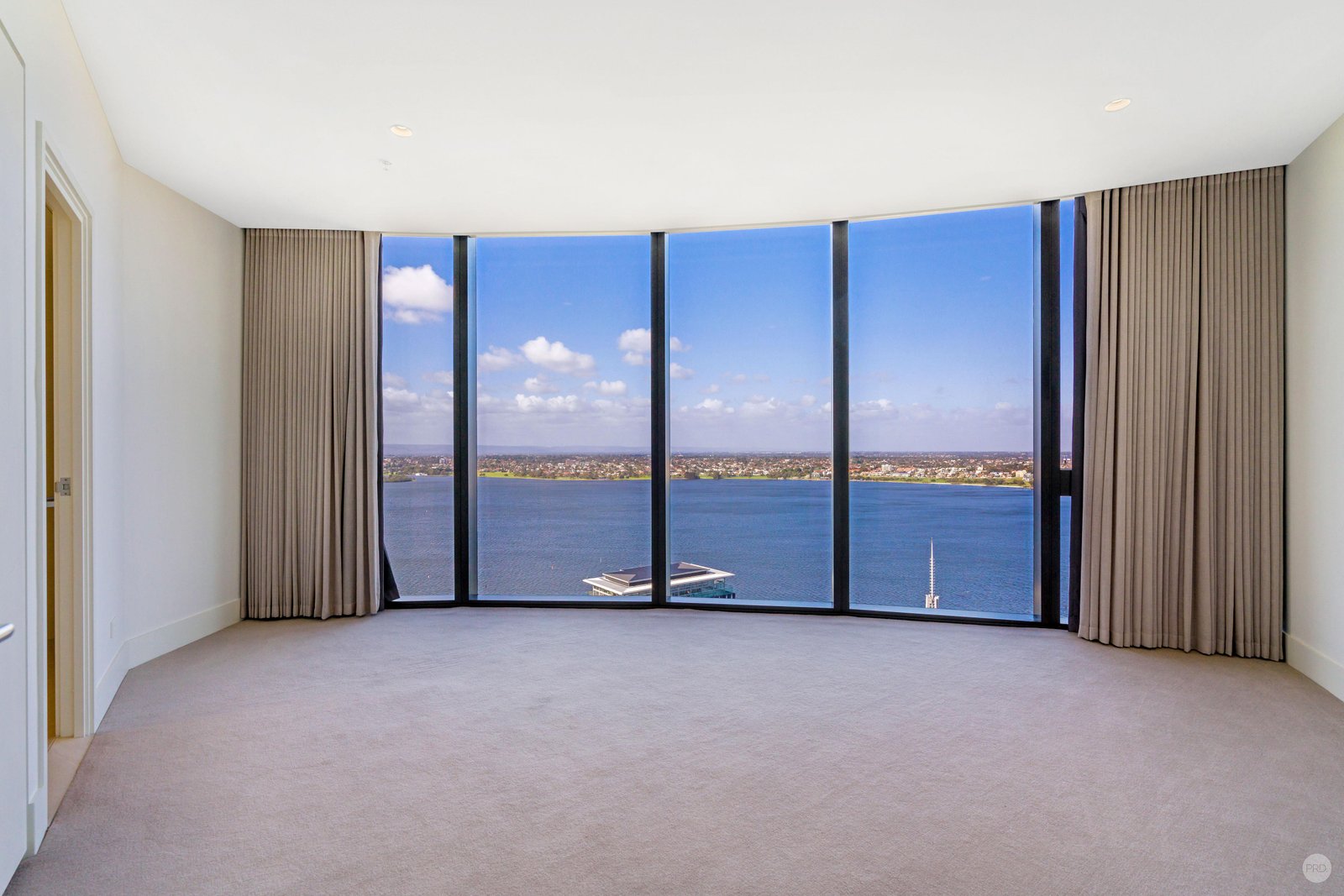 2705/1 Geoffrey Bolton Avenue PERTH 17