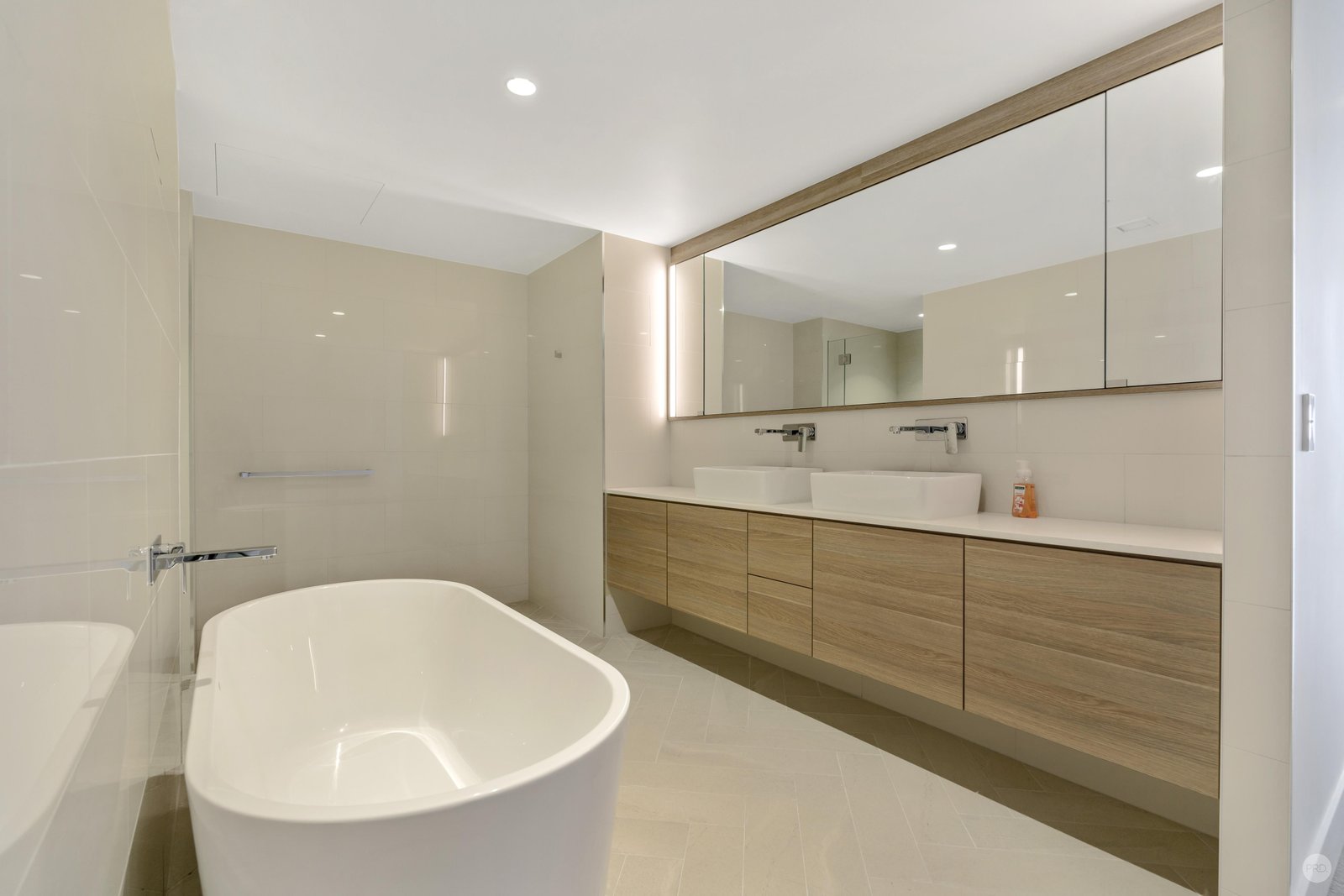 2705/1 Geoffrey Bolton Avenue PERTH 20