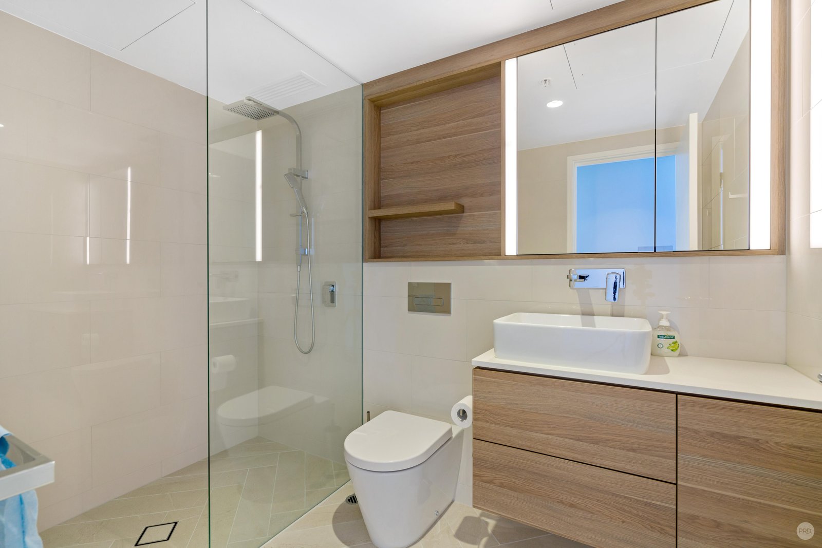 2705/1 Geoffrey Bolton Avenue PERTH 28