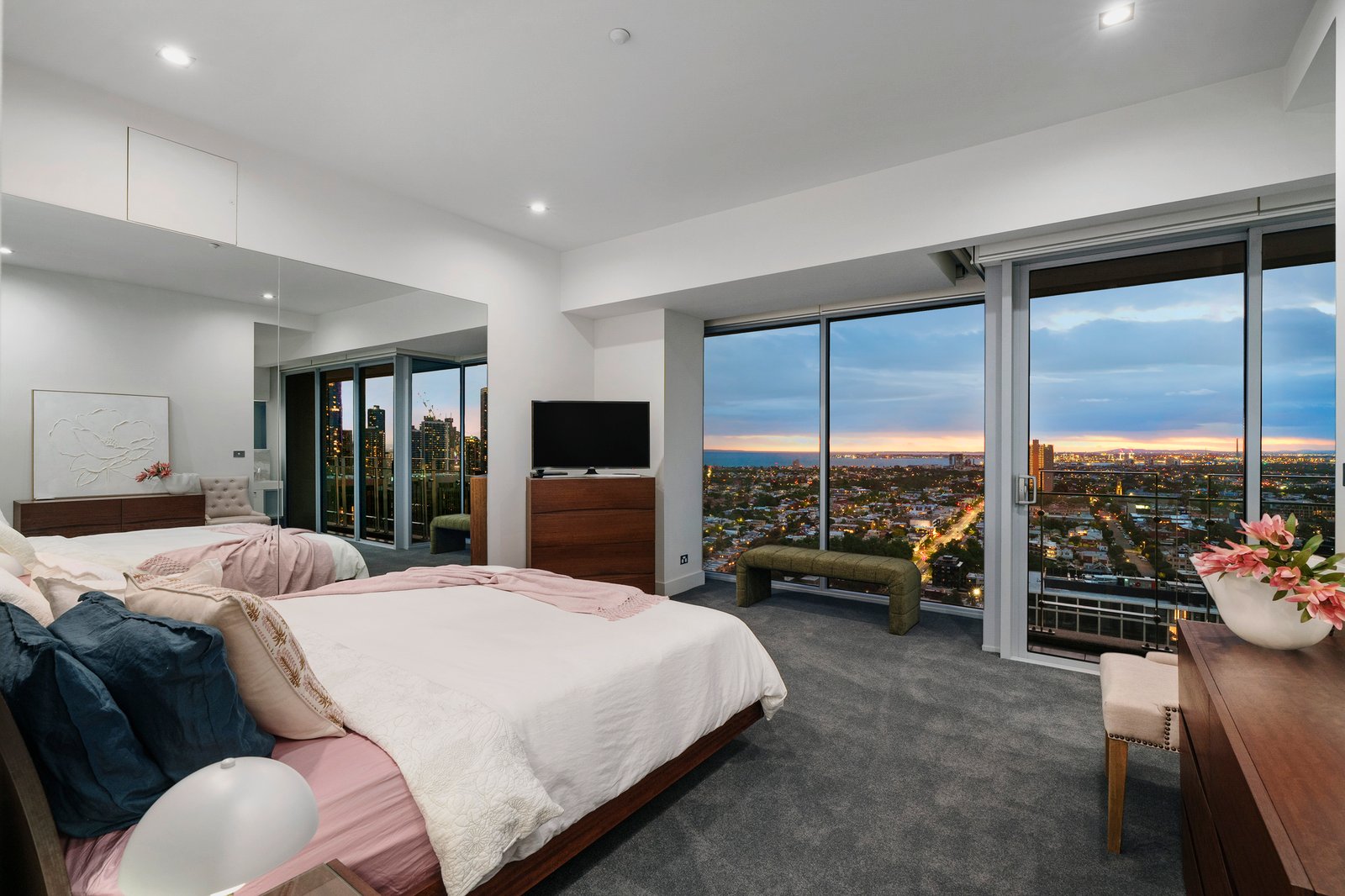 2705/368 St Kilda Road, Melbourne, 3004