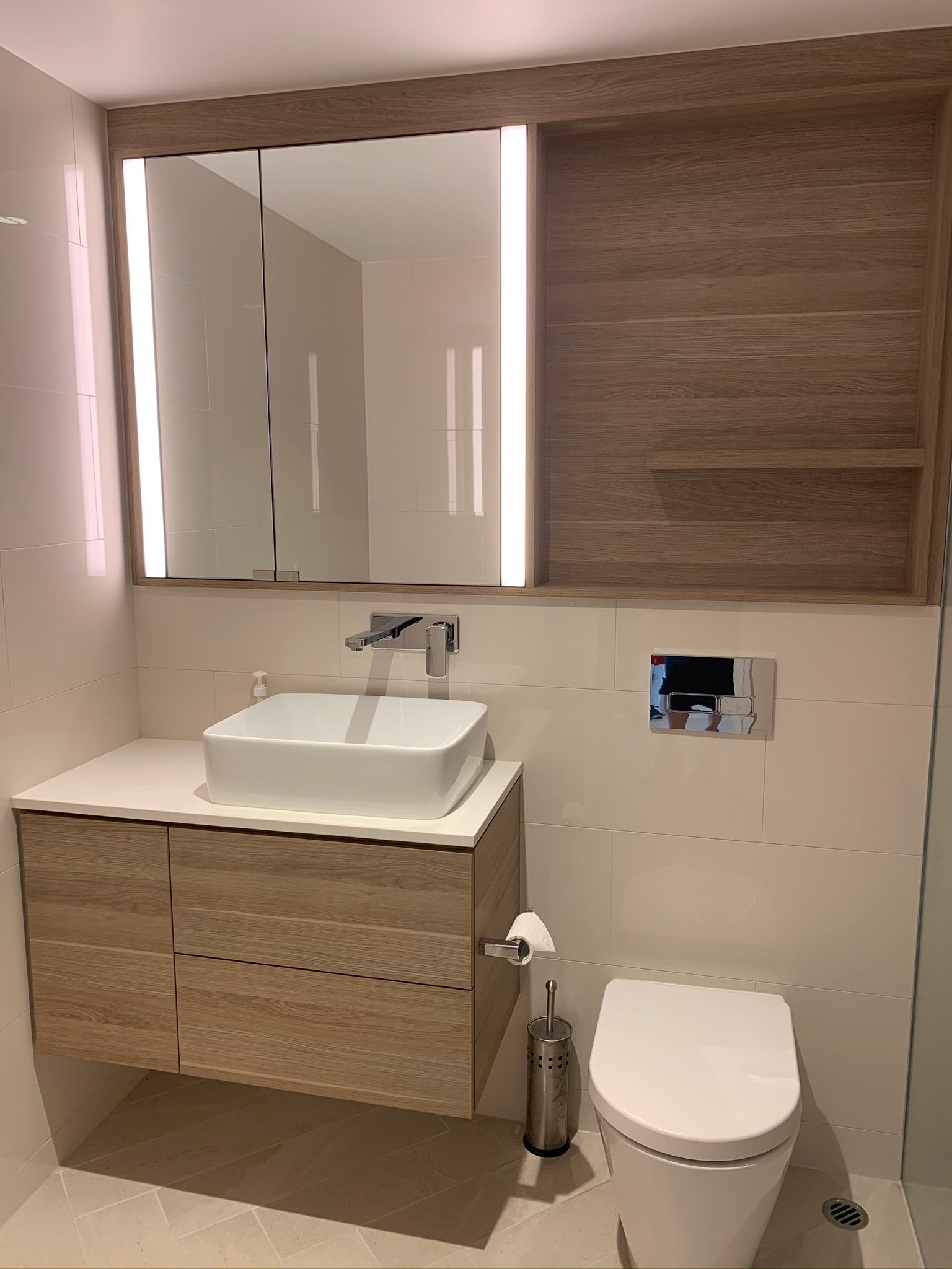 2706/1 Geoffrey Bolton Avenue PERTH 12