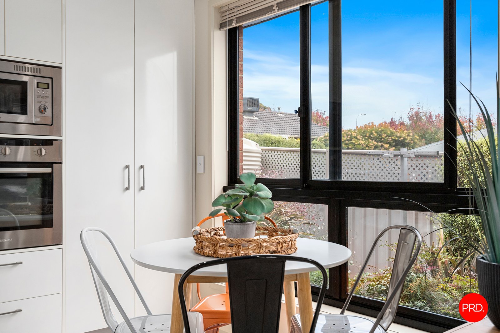 2/71 Allingham Street GOLDEN SQUARE 5