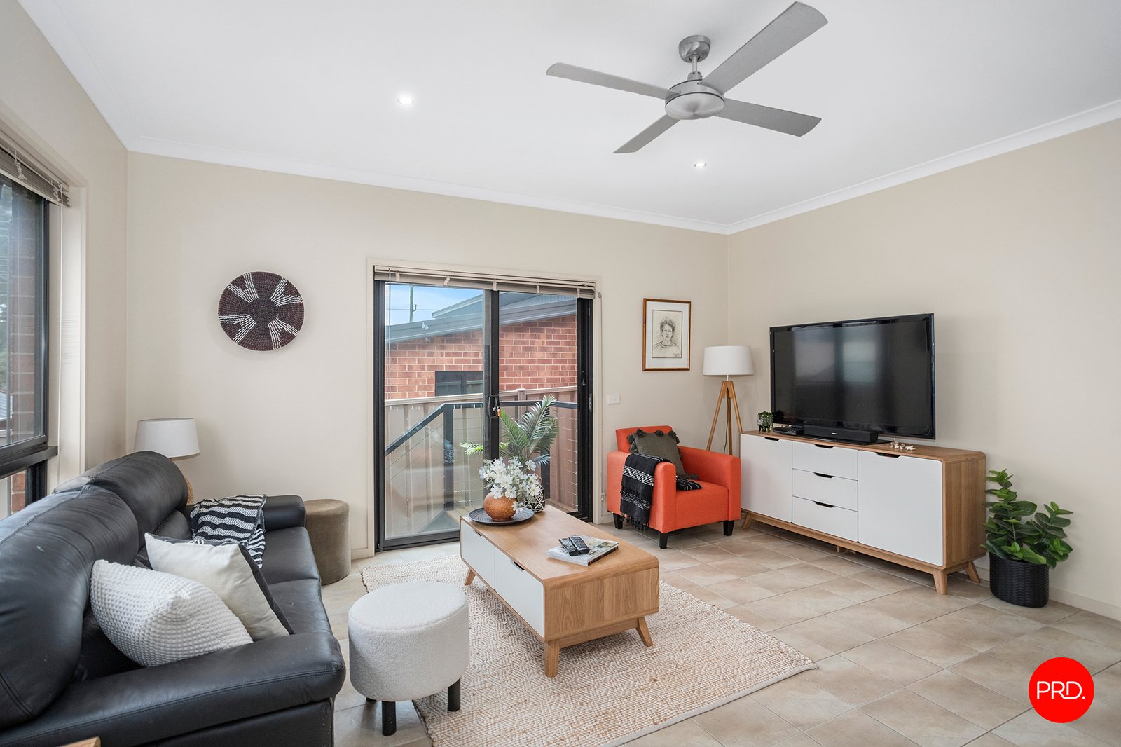 2/71 Allingham Street GOLDEN SQUARE 7