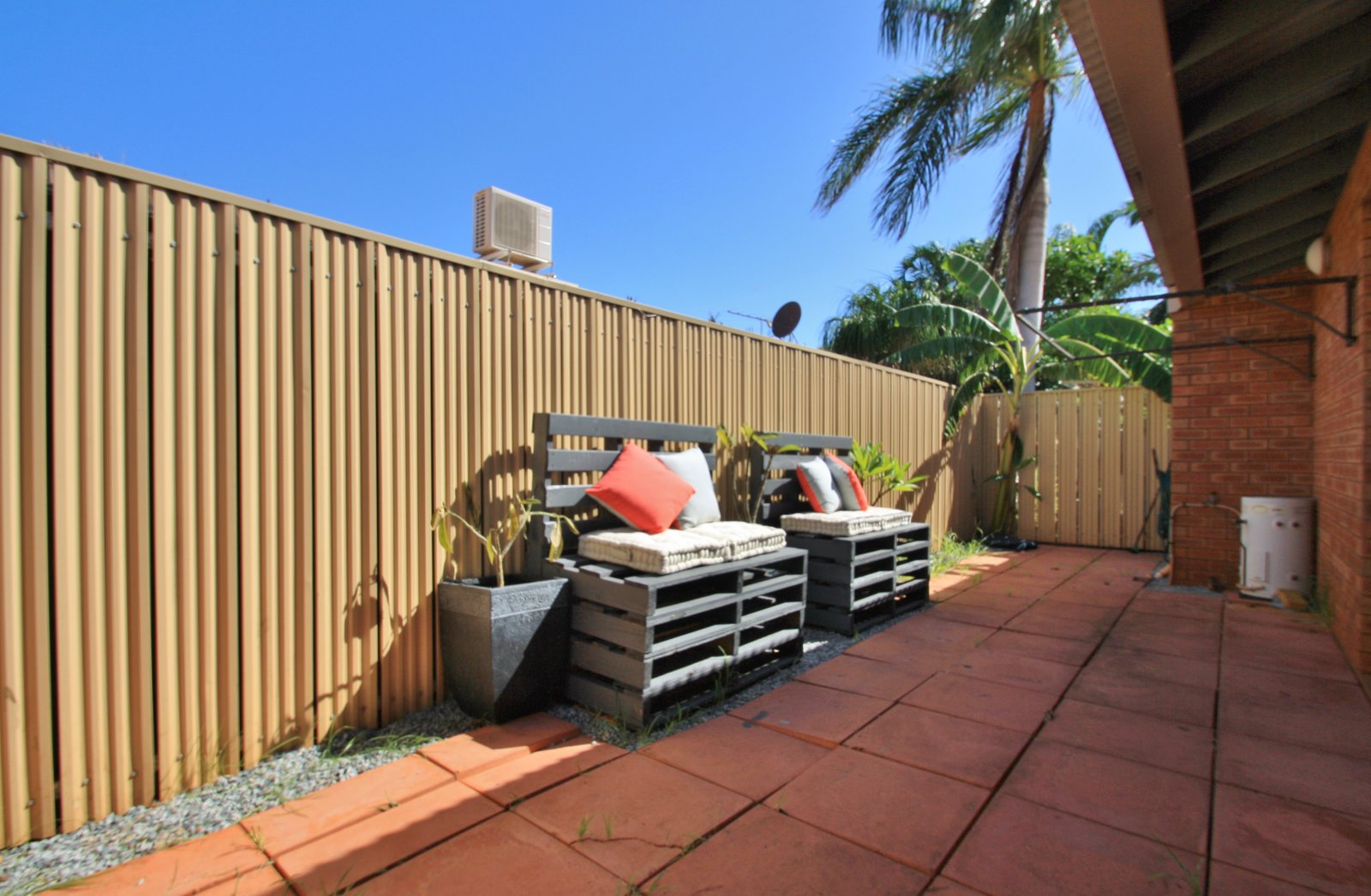 27/1 Charles Road CABLE BEACH 3