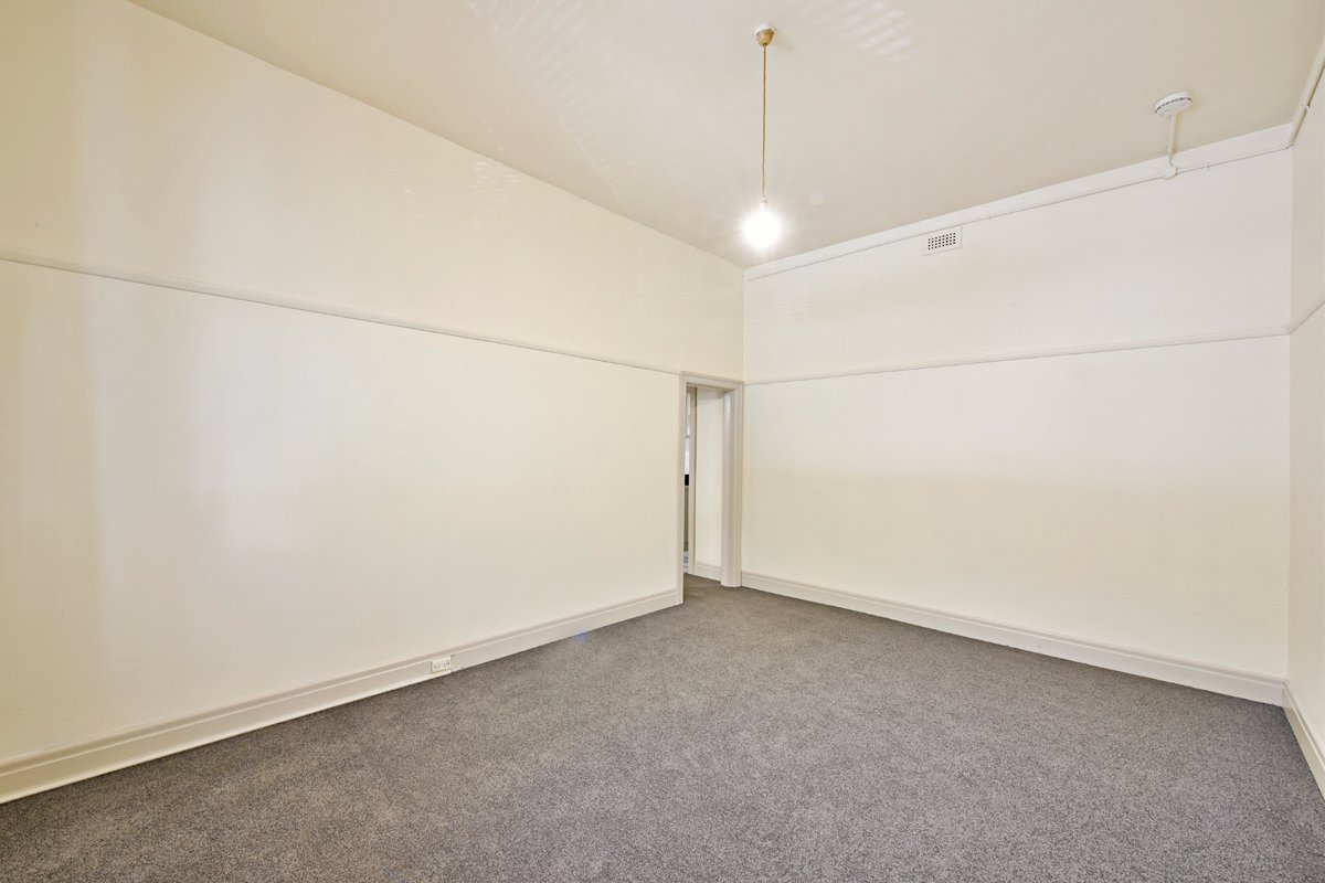 Gallery: 2/71 Clyde Street