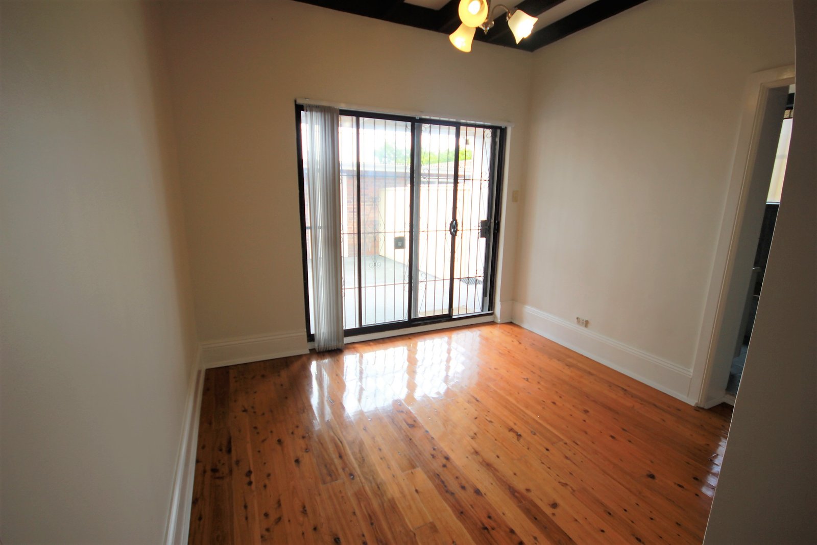 2/71 Forest Road ARNCLIFFE 7