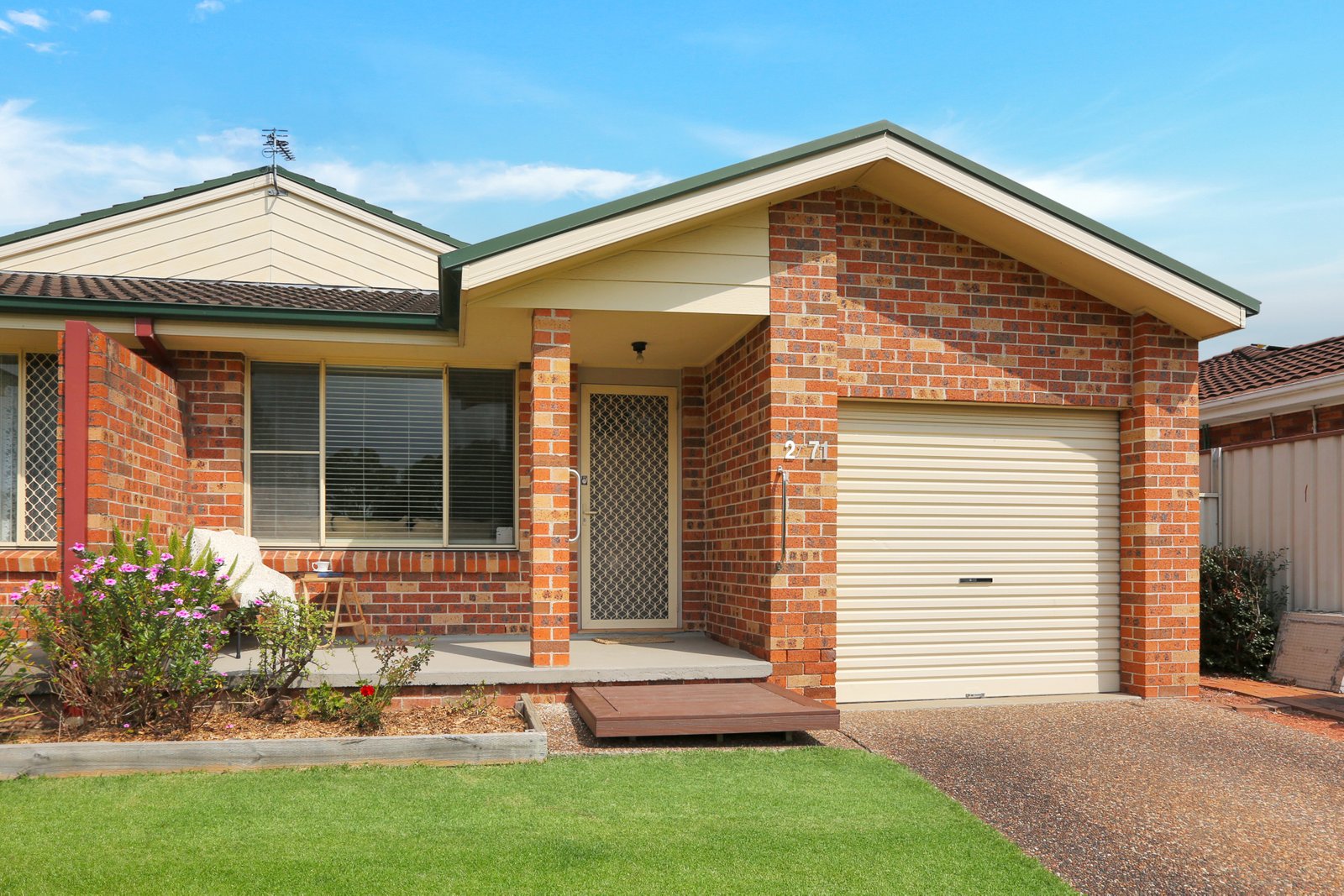 2/71 Fowlers Road DAPTO 1