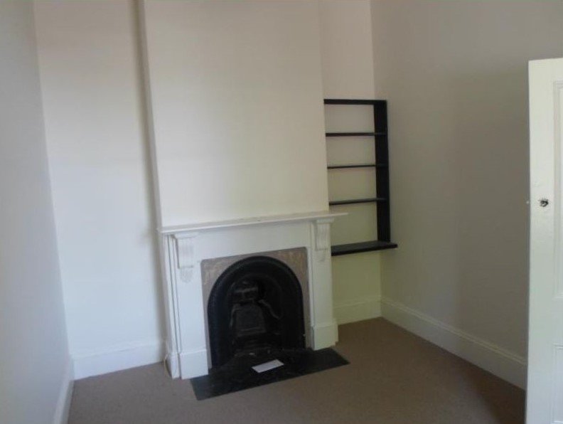 Gallery: 271 Montague Street