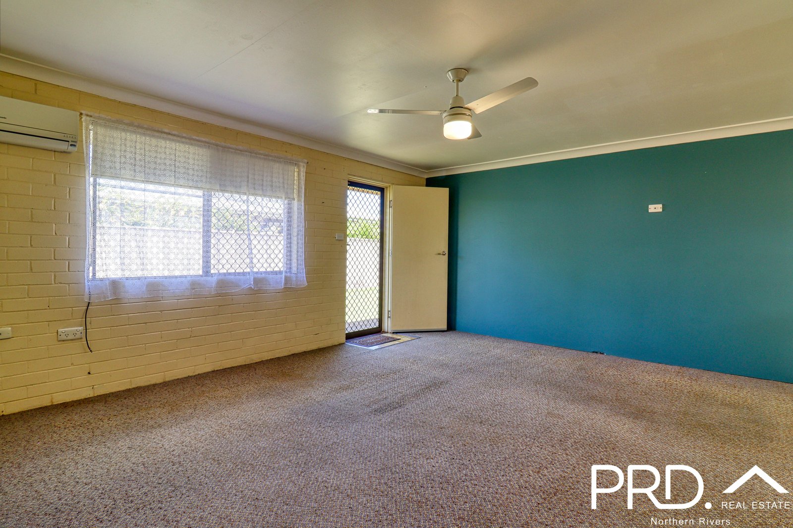 2/71 Pratt Street CASINO 2