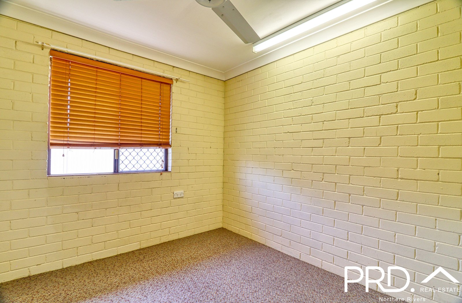 2/71 Pratt Street CASINO 6