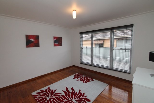 271 Vickers Street SEBASTOPOL 11